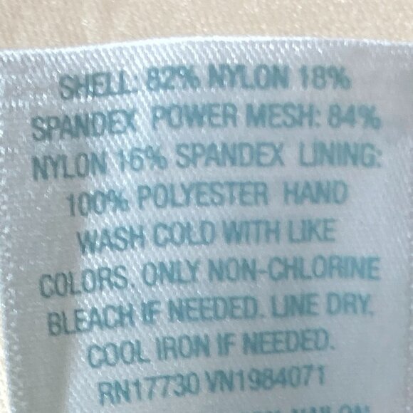 Kona Sol NWT SZ M Kelly Green One Piece Figure Flattering Swimsuit Beach Swim - Picture 10 of 10